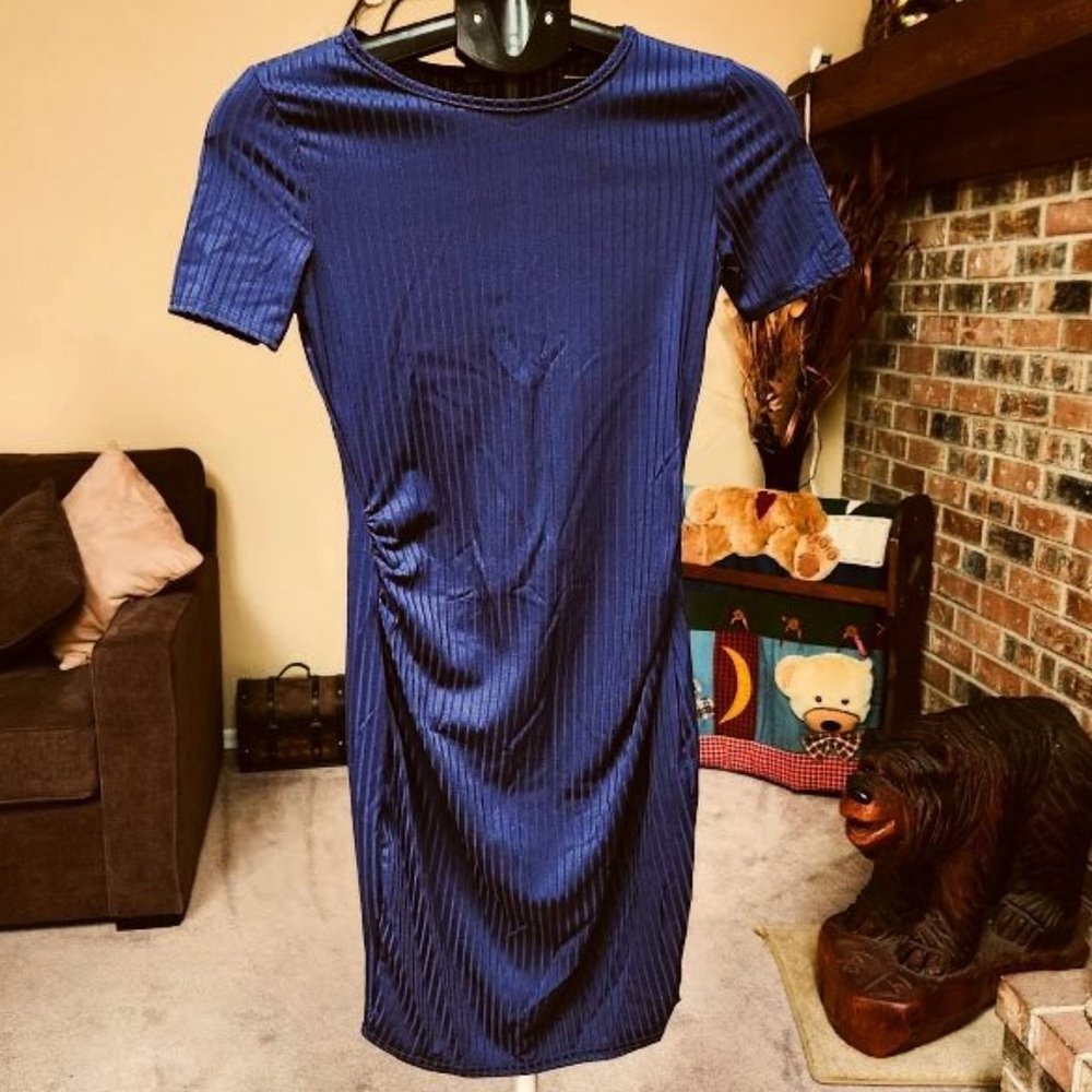 NWT BooHoo ruched bodycon navy blue dress sz 4
